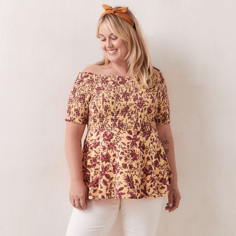 In Every Story NWT Yellow Floral Printed Smocked Off Shoulder Top